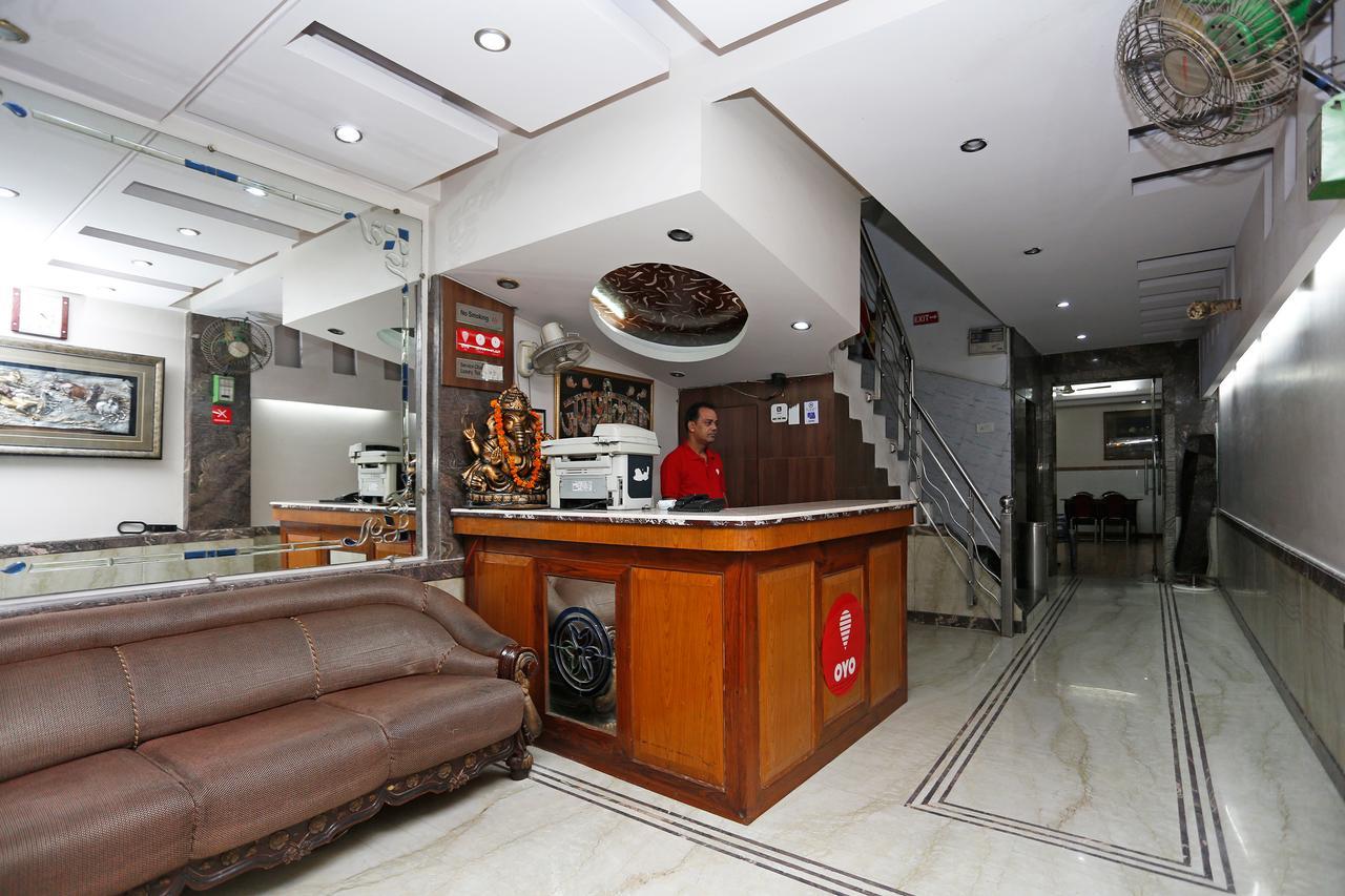 Oyo 5401 Hotel Mid Town Νέο Δελχί Εξωτερικό φωτογραφία